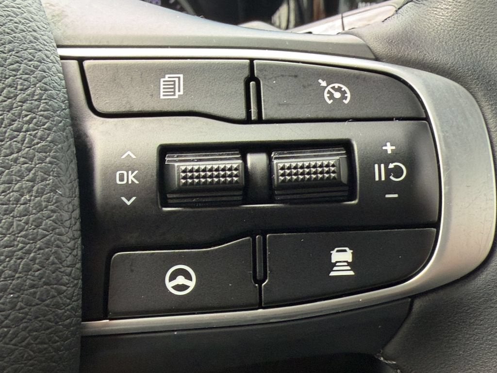 2023 Kia K5 EX