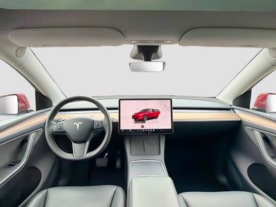 2025 Tesla Model Y Long Range