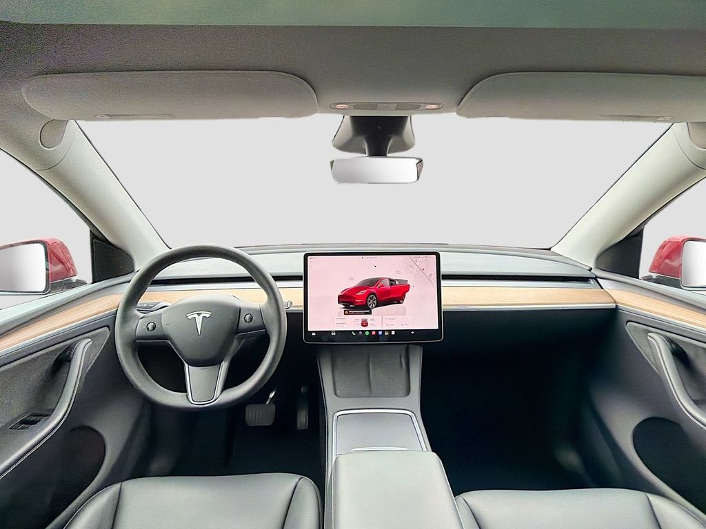 2025 Tesla Model Y Long Range