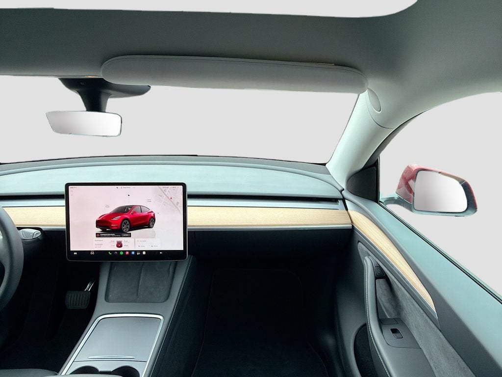 2025 Tesla Model Y Long Range