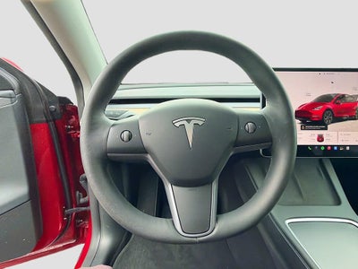 2025 Tesla Model Y Long Range