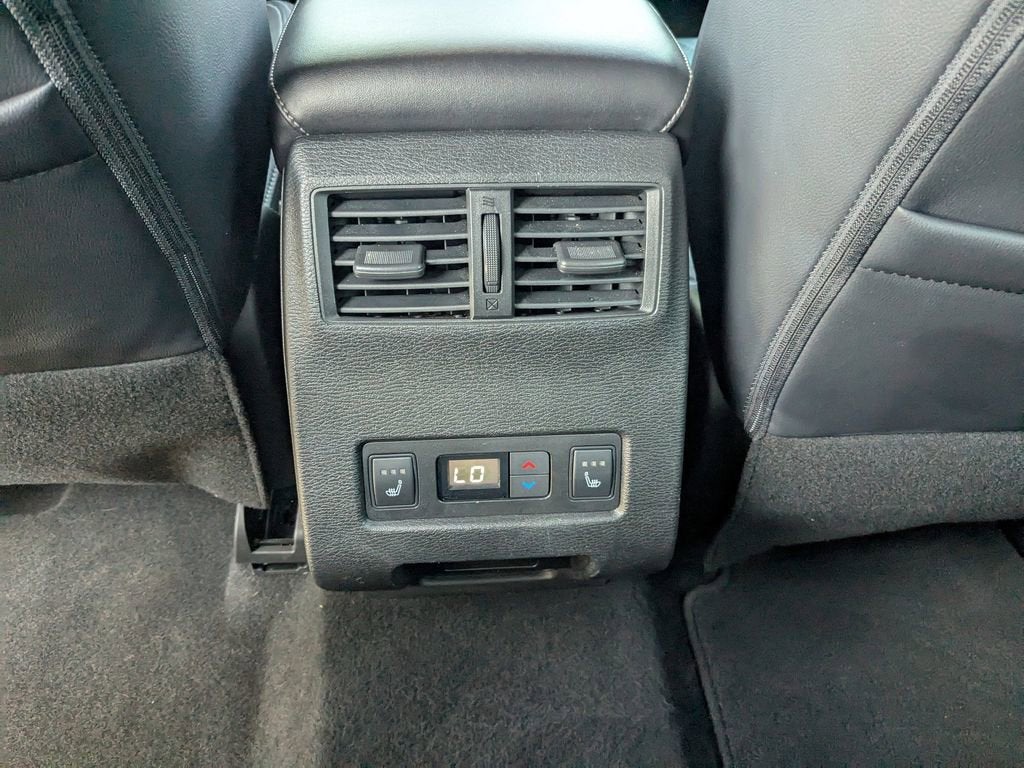 2023 Mitsubishi Outlander SEL