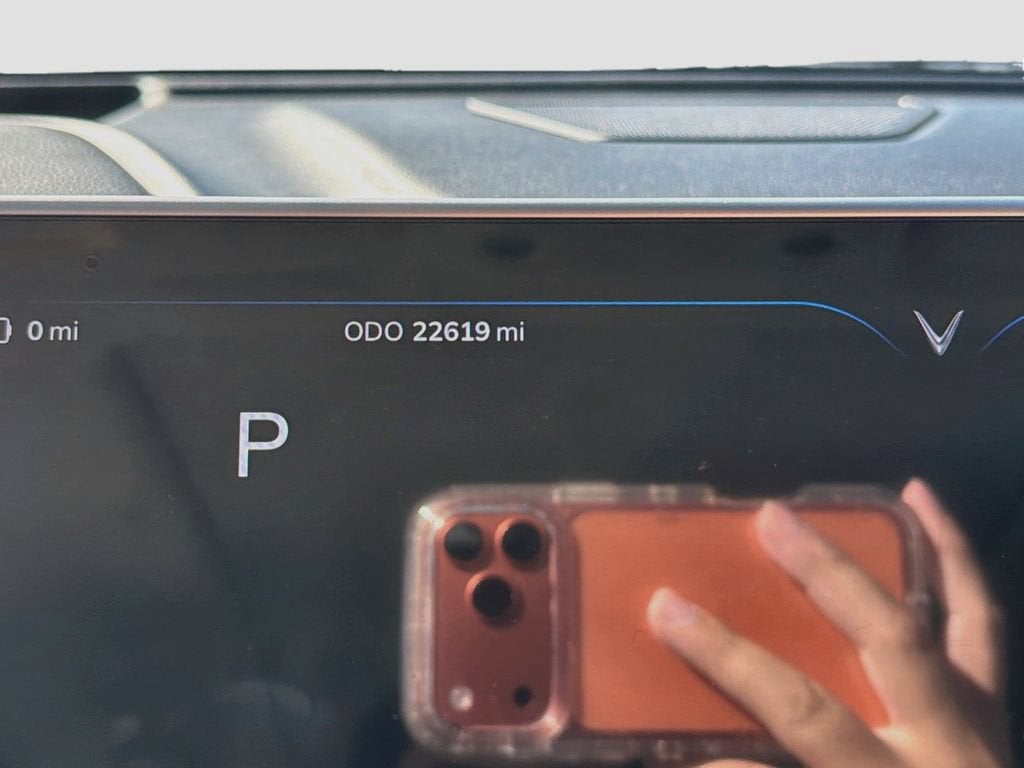 2024 VINFAST VF 8 Plus