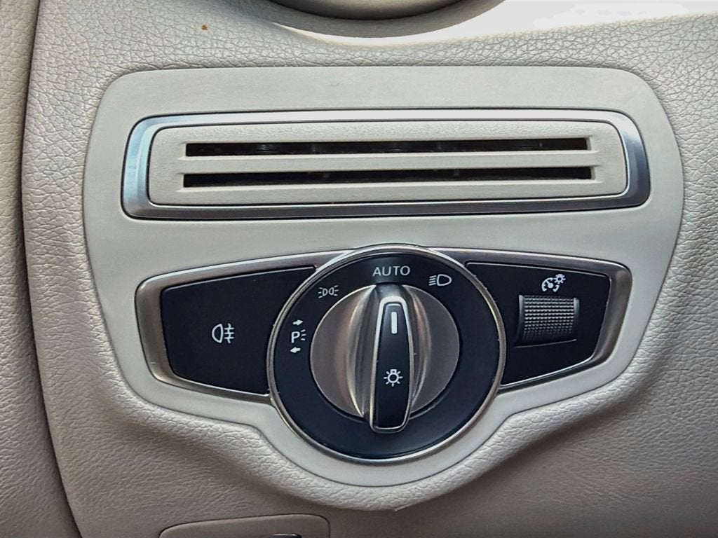 2021 Mercedes-Benz C-Class C 300