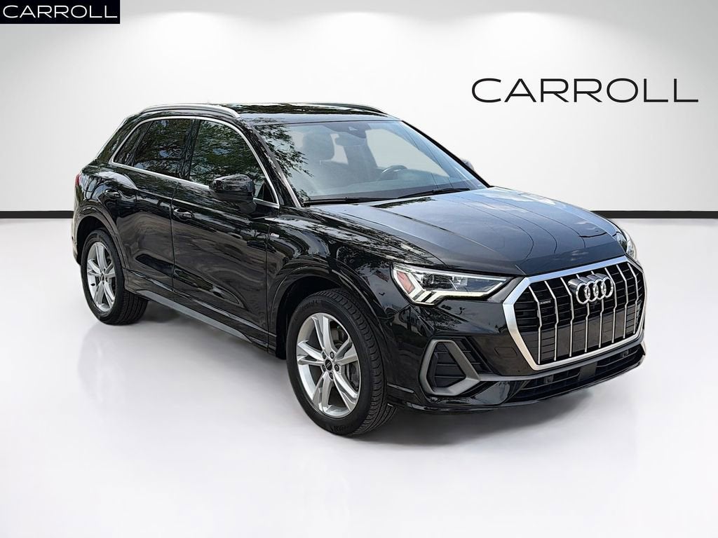 2022 Audi Q3 S line Premium Plus