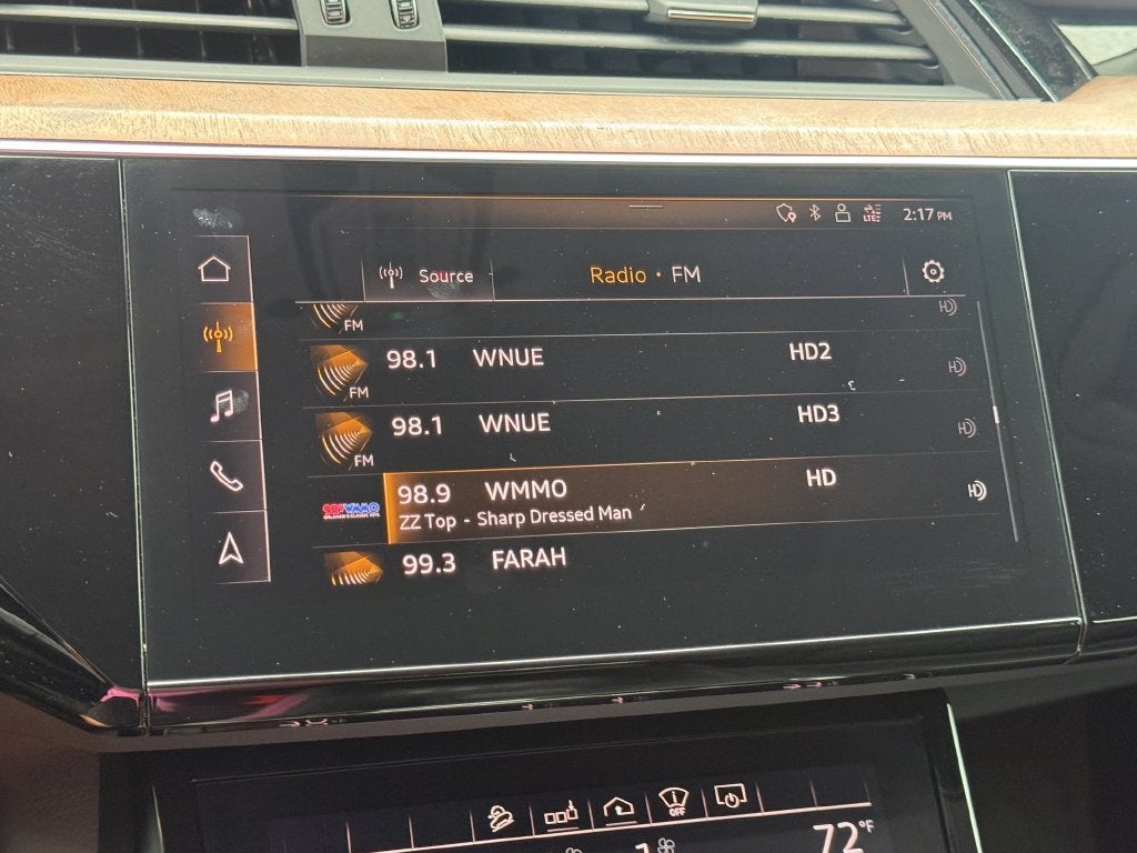 2019 Audi e-tron Prestige