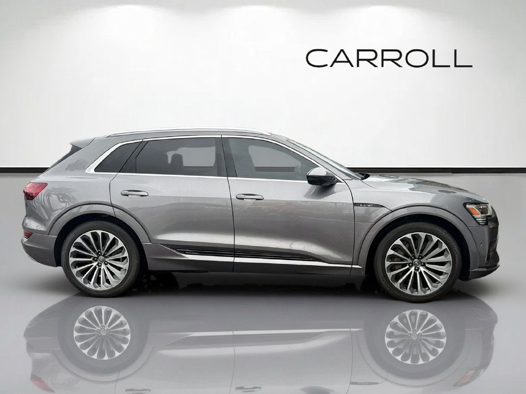 2019 Audi e-tron Prestige