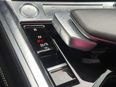 2019 Audi e-tron Prestige