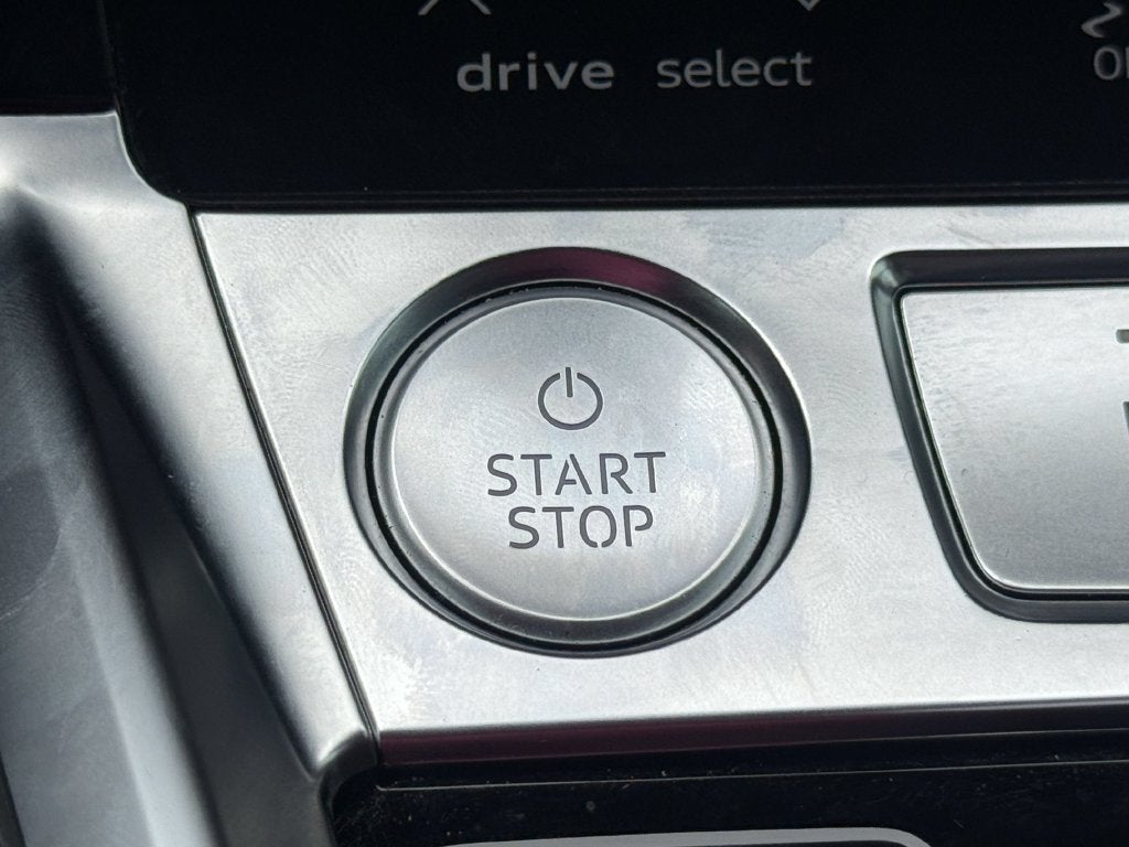 2019 Audi e-tron Prestige