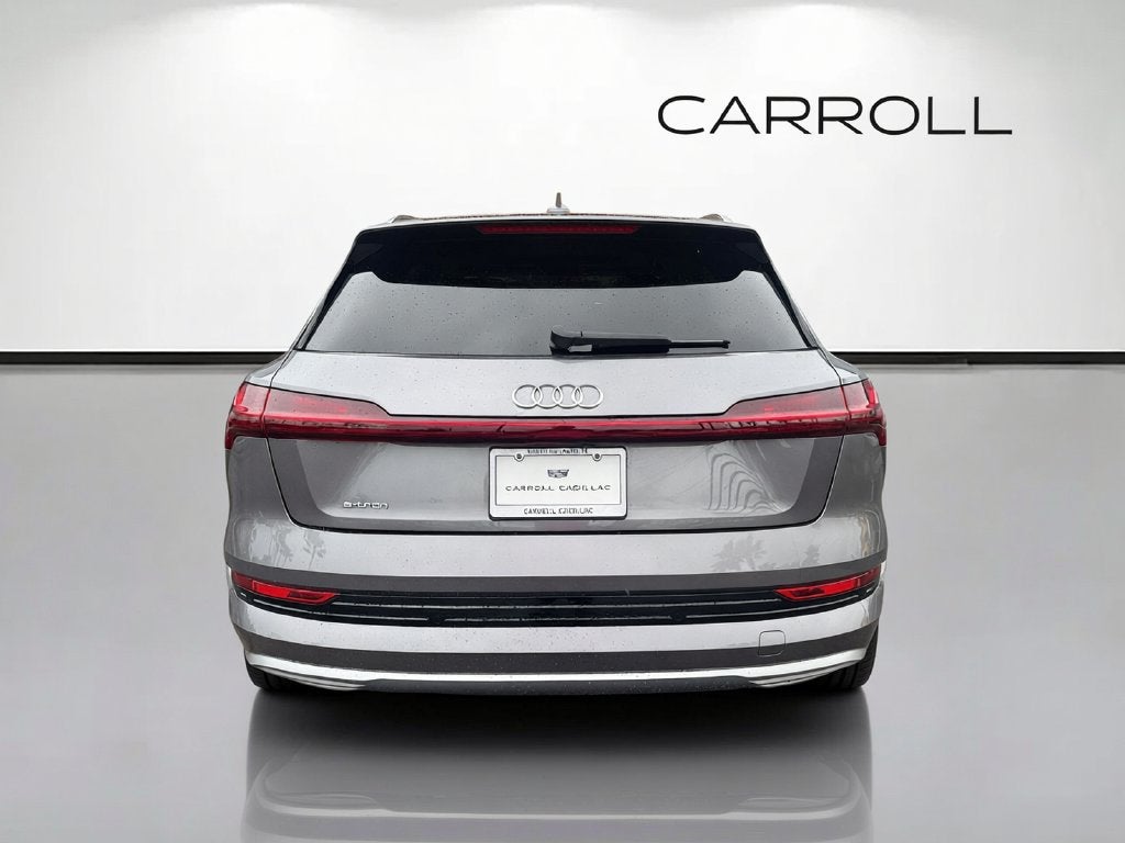 2019 Audi e-tron Prestige