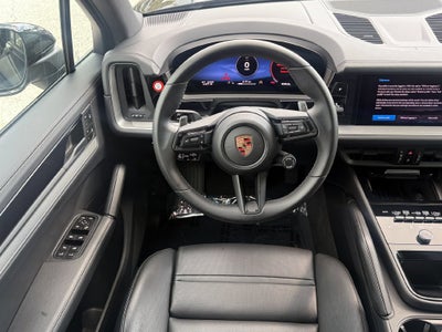 2026 Porsche Cayenne Base