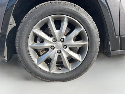 2018 Jeep Cherokee Latitude Tech Connect