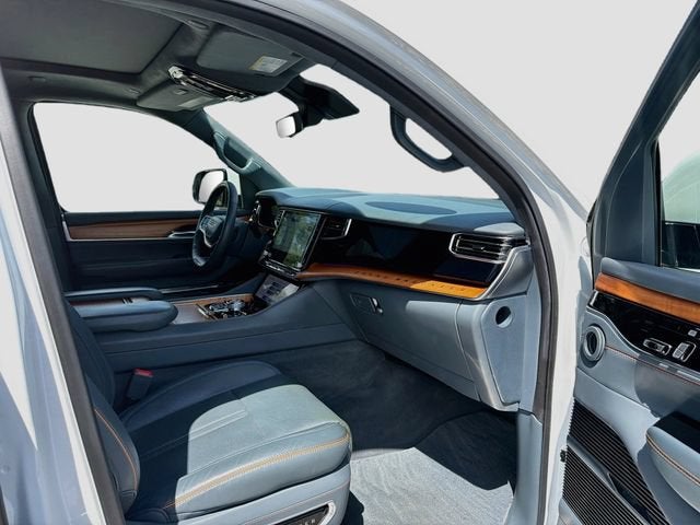 2022 Jeep Grand Wagoneer Series II 4x4