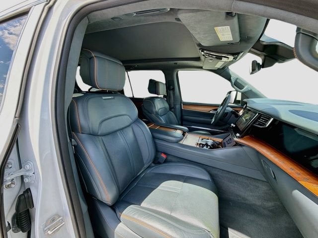 2022 Jeep Grand Wagoneer Series II 4x4