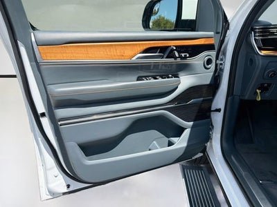 2022 Jeep Grand Wagoneer Series II 4x4