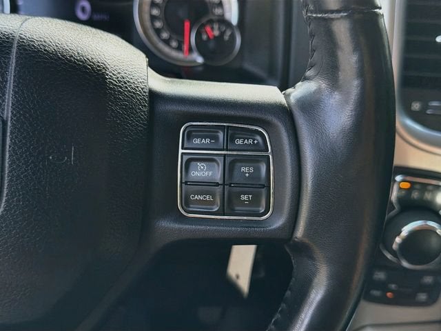 2017 RAM 1500 Big Horn Crew Cab 4x4 5'7" Box