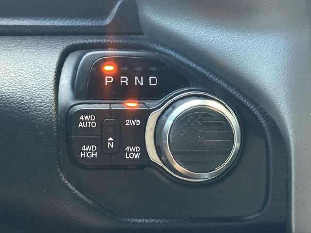 2019 RAM 1500 Big Horn/Lone Star Crew Cab 4x4 5'7" Box