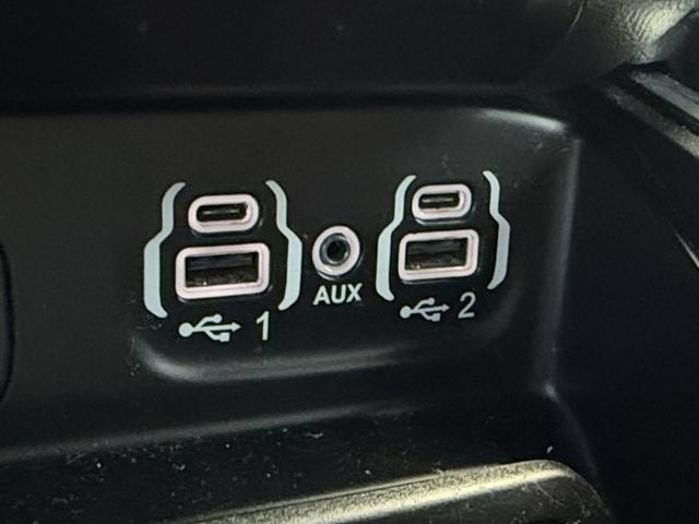 2019 RAM 1500 Big Horn/Lone Star Crew Cab 4x4 5'7" Box