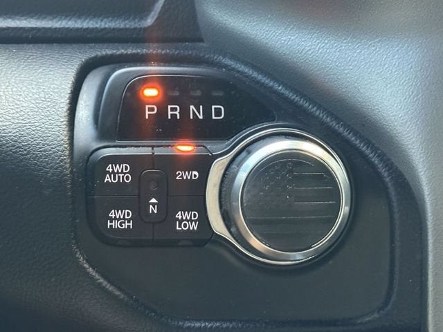 2019 RAM 1500 Big Horn/Lone Star Crew Cab 4x4 5'7" Box