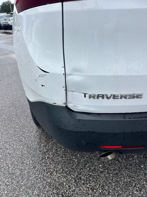 2021 Chevrolet Traverse LS