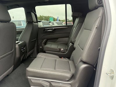 2027 Chevrolet Suburban LT