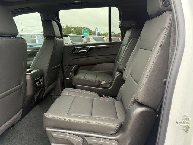 2027 Chevrolet Suburban LT