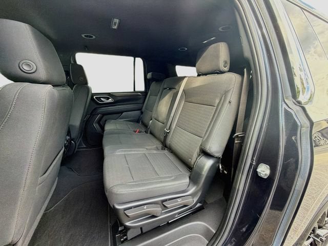 2024 Chevrolet Suburban LS