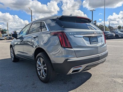 2022 Cadillac XT5 Premium Luxury