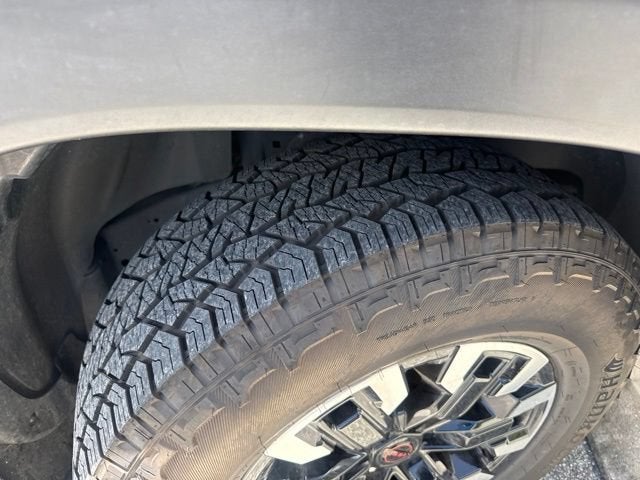 2022 Nissan Frontier Crew Cab PRO-4X 4x4