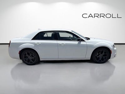 2023 Chrysler 300 Touring