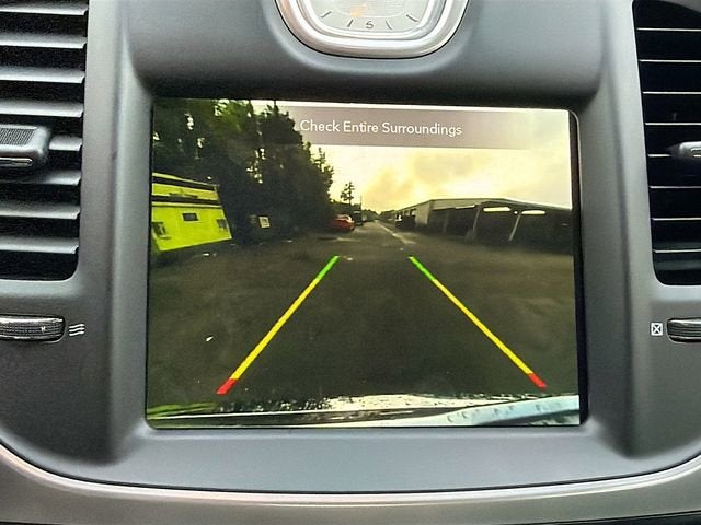 2021 Chrysler 300 Touring L