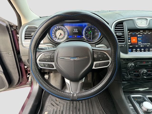 2021 Chrysler 300 Touring L