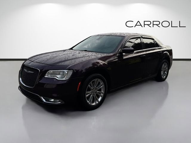 2021 Chrysler 300 Touring L