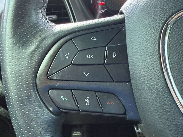 2018 Dodge Challenger SXT Plus