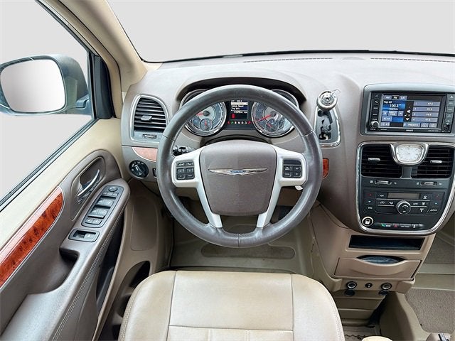 2015 Chrysler Town & Country Touring
