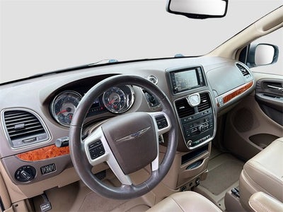 2015 Chrysler Town & Country Touring