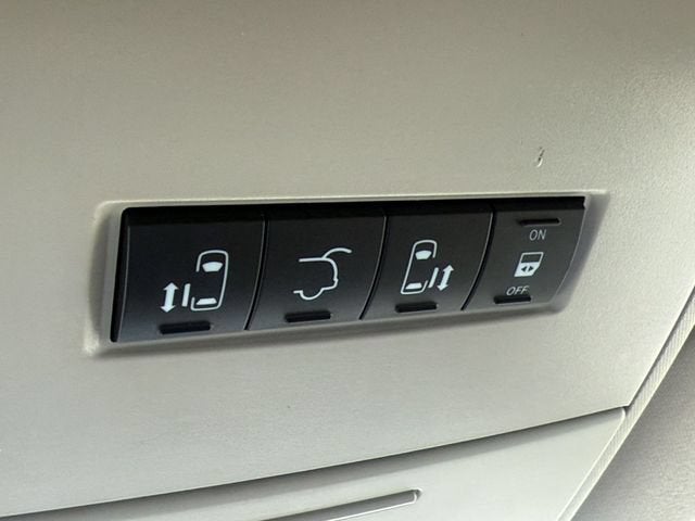 2014 Chrysler Town & Country Touring-L