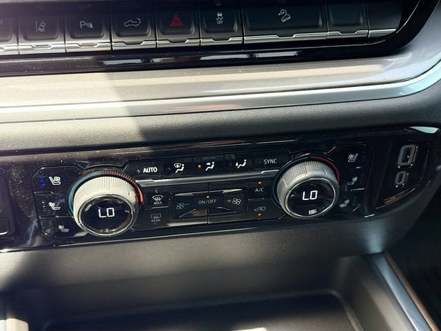 2026 Chevrolet Silverado 3500 HD High Country