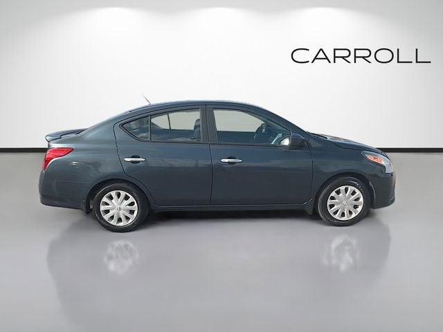 2015 Nissan Versa SV