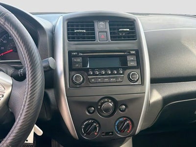 2015 Nissan Versa SV