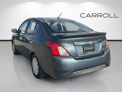 2015 Nissan Versa SV