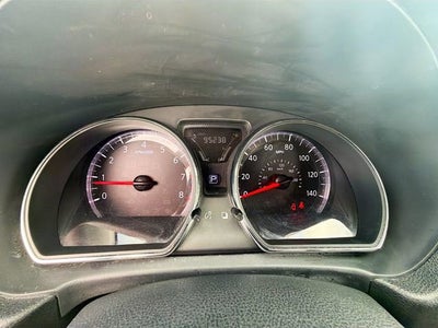 2015 Nissan Versa SV