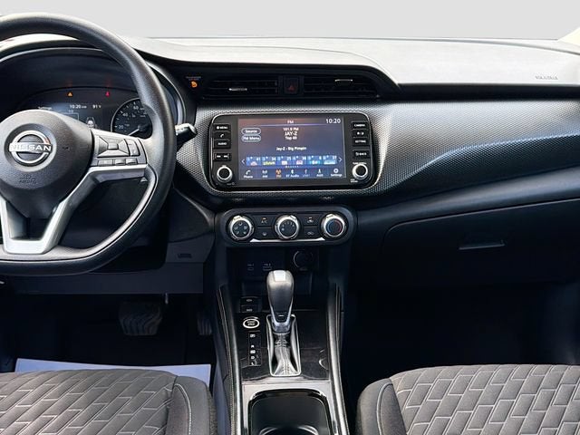 2023 Nissan Kicks SV Xtronic CVT