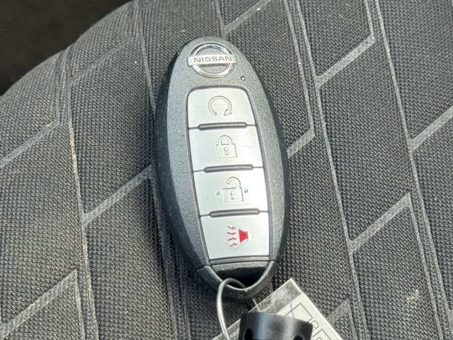 2021 Nissan Kicks SV Xtronic CVT