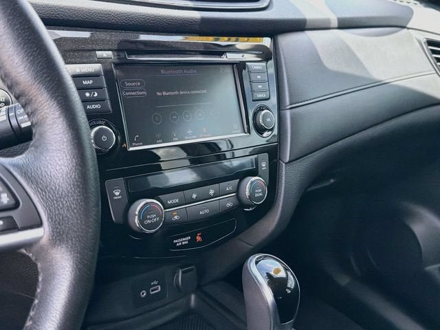 2019 Nissan Rogue Hybrid SV