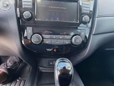 2019 Nissan Rogue Hybrid SV