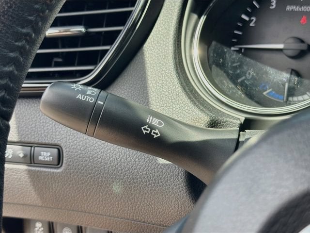 2019 Nissan Rogue Hybrid SV