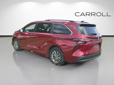 2022 Toyota Sienna XLE