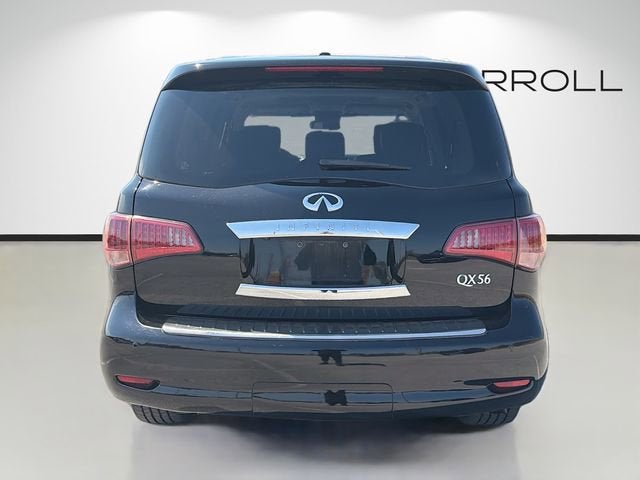 2012 INFINITI QX56 8-passenger