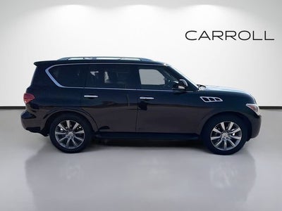 2012 INFINITI QX56 8-passenger